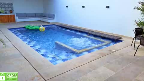 AMELIA online show from November 2025 11:33:02 AM