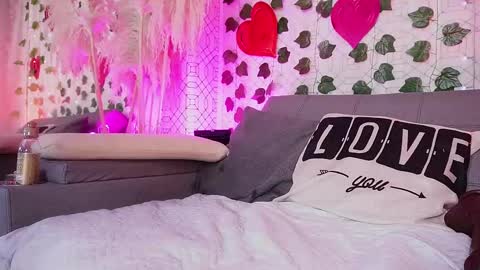 Snapshot of amelia_lov chatting on February 2025 03:12:02 AM Amelia online show from February 2025 03:12:02 AM