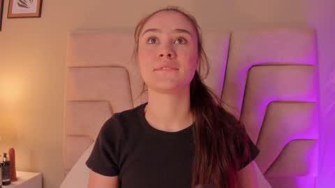  Amelia  online show from February 2026 11:42:02 AM