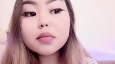 Amelia online show from April 2026 08:17:02 PM