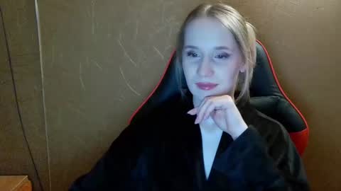 Snapshot of ameliaa333 chatting on July 2026 07:02:02 PM Amelia online show from July 2026 07:02:02 PM