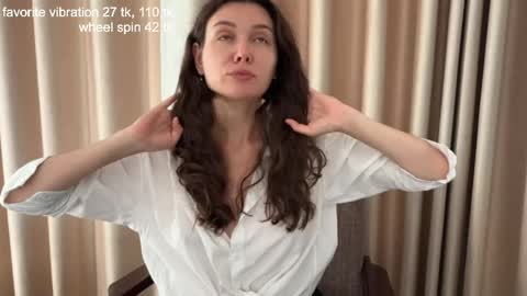 Snapshot of ameliahenderson chatting on May 2026 11:14:02 PM Ameli online show from May 2026 11:14:02 PM
