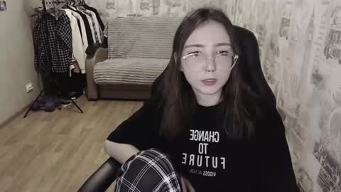 Amelia online show from December 2024 03:44:01 PM