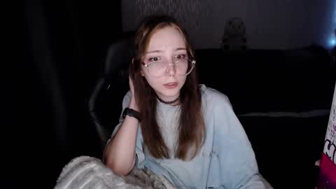 Amelia online show from September 2025 08:36:01 PM