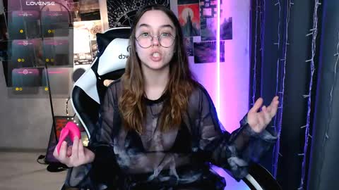 Amelia online show from April 2026 12:28:02 PM