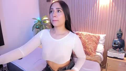 Amelie online show from September 2025 02:22:02 AM