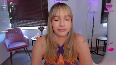 Snapshot of ameliegraham chatting on May 2026 08:03:02 PM Amelie Graham online show from May 2026 08:03:02 PM
