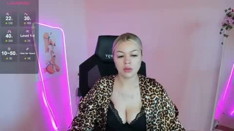 Amelie online show from June 2026 01:54:01 AM