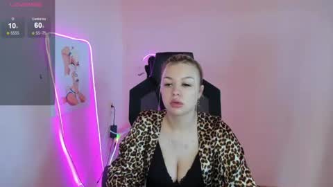 Amelie online show from June 2026 02:14:02 AM