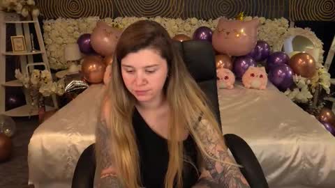 amellymillyy online show from February 2026 02:12:02 PM