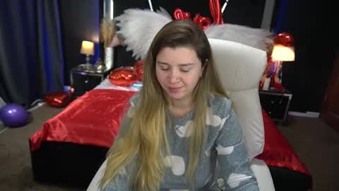 amellymillyy online show from February 2026 06:51:01 AM