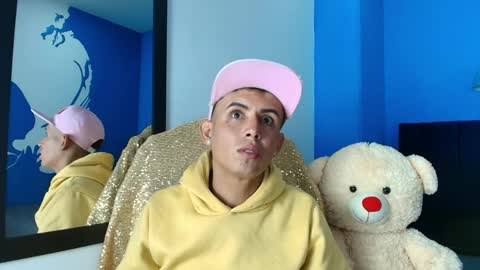 Snapshot of amenhotep_ chatting on April 2026 12:27:01 PM Amenhotep online show from April 2026 12:27:01 PM