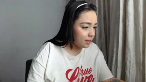 ami_rosee online show from December 2024 07:03:01 AM