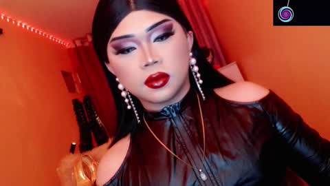 Queen Mireska online show from February 2026 04:14:01 PM