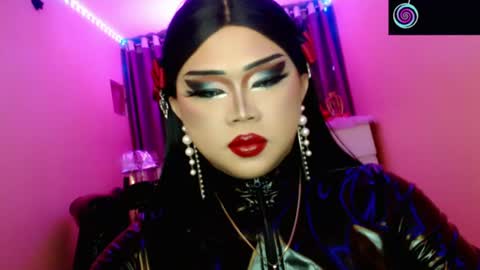 Queen Mireska online show from July 2026 04:29:02 PM
