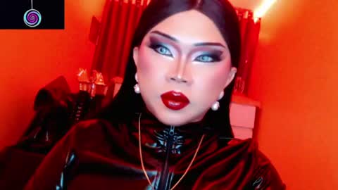 Queen Mireska online show from July 2026 01:48:02 PM