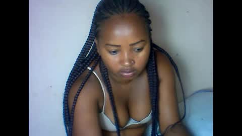 Snapshot of amielle_01 chatting on April 2026 10:20:02 AM amielle_01 online show from April 2026 10:20:02 AM