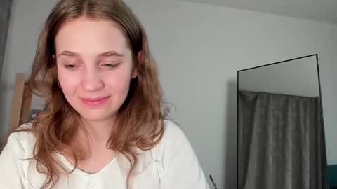Emily online show from May 2026 09:12:02 PM