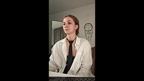 Emily online show from May 2026 03:38:01 PM