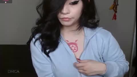 Snapshot of amilustxx chatting on December 2025 06:12:02 PM amilust online show from December 2025 06:12:02 PM