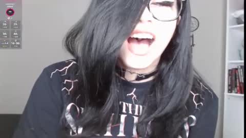 Snapshot of amilustxx chatting on January 2026 10:15:02 PM amilust online show from January 2026 10:15:02 PM