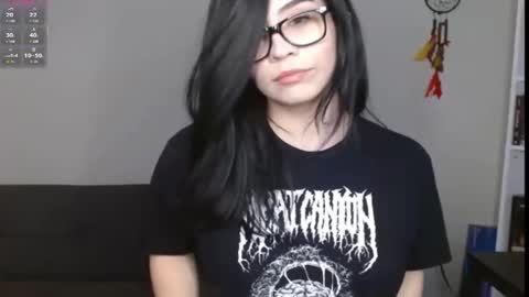 Snapshot of amilustxx chatting on February 2026 10:17:02 PM amilust online show from February 2026 10:17:02 PM