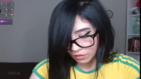 Snapshot of amilustxx chatting on February 2026 02:52:01 AM amilust online show from February 2026 02:52:01 AM