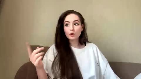 Emily Carter online show from April 2026 04:30:01 AM