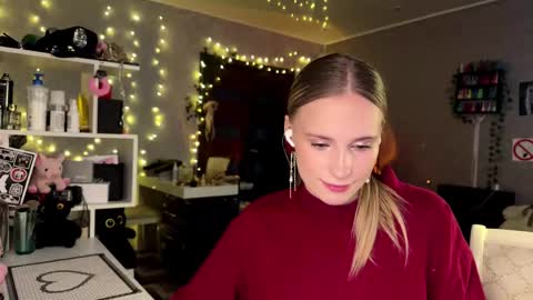 Snapshot of amily_sunray chatting on March 2026 02:53:01 PM Amily online show from March 2026 02:53:01 PM