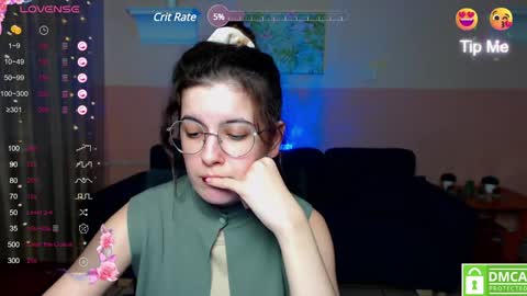 Amina online show from January 2025 04:37:01 PM