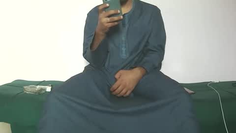 Snapshot of amir_elaraby chatting on September 2025 05:33:02 AM Amir online show from September 2025 05:33:02 AM