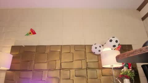 amirajones online show from July 2026 07:23:02 AM