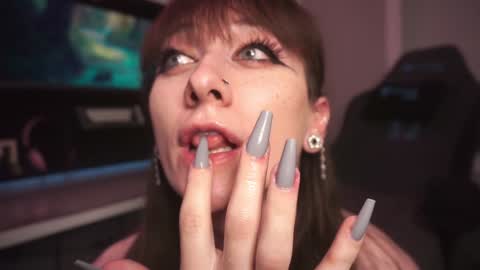   Am-er-in online show from January 2025 06:09:02 AM