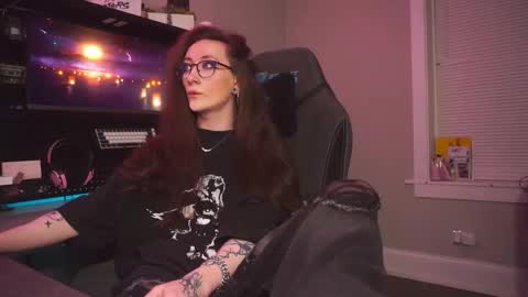   Am-er-in online show from October 2025 01:57:01 AM