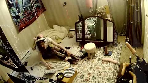 amituist online show from April 2026 01:51:02 PM