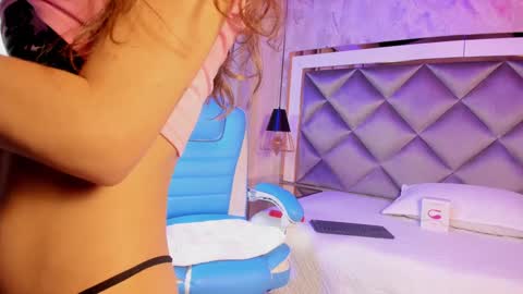 ammy durand online show from January 2025 07:29:01 PM