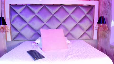 ammy durand online show from January 2025 07:11:01 PM