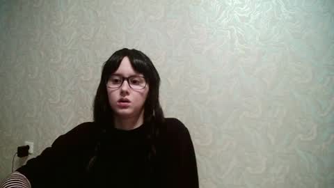 Amomira online show from June 2026 09:35:02 AM