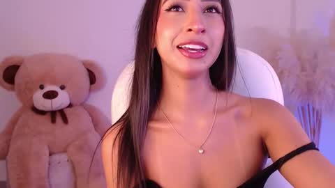 Sophi online show from September 2025 08:30:01 AM