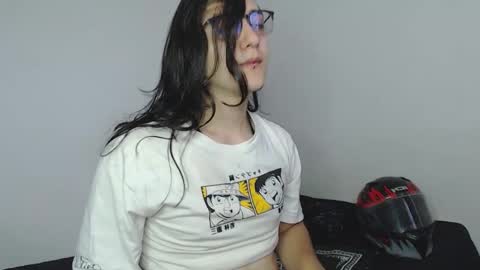 Snapshot of amoneth_xx chatting on December 2025 08:47:01 PM Amoneth online show from December 2025 08:47:01 PM