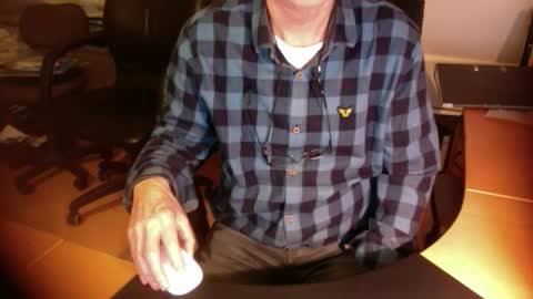 Snapshot of amor2200 chatting on March 2025 07:10:02 PM Amor2200 online show from March 2025 07:10:02 PM