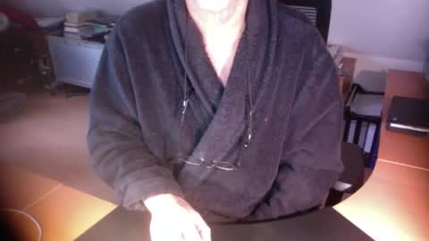 Amor2200 online show from December 2025 09:29:01 AM