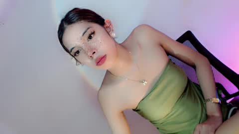 Snapshot of amor_pleasure chatting on January 2025 07:52:02 AM Belle Tylor online show from January 2025 07:52:02 AM