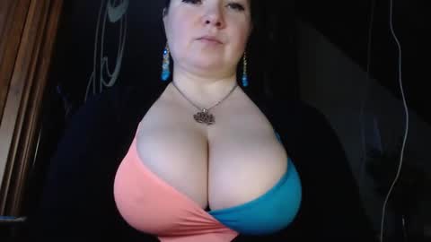 amorelara online show from January 2025 04:59:01 AM