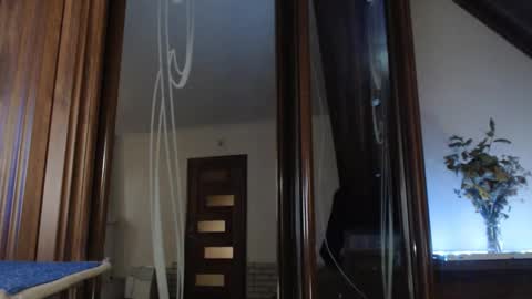 amorelara online show from February 2025 07:38:02 AM