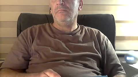 Snapshot of amorlin chatting on March 2026 11:09:01 PM AmorLin online show from March 2026 11:09:01 PM