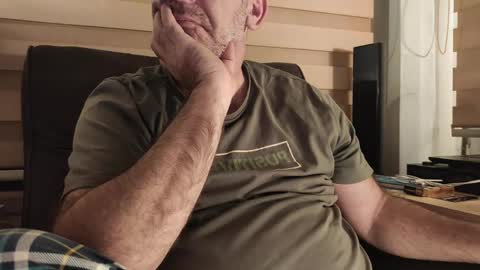 Snapshot of amorlin chatting on March 2026 09:08:01 PM AmorLin online show from March 2026 09:08:01 PM