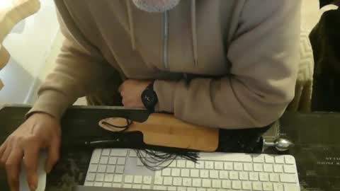 amslave4f online show from April 2026 12:13:01 PM