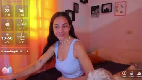 AmyEloise online show from September 2025 05:01:02 PM