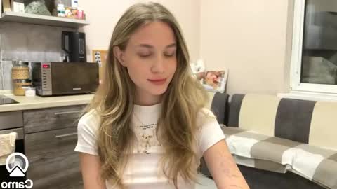 Snapshot of amy_chill chatting on October 2025 05:34:01 PM Amy Chill online show from October 2025 05:34:01 PM